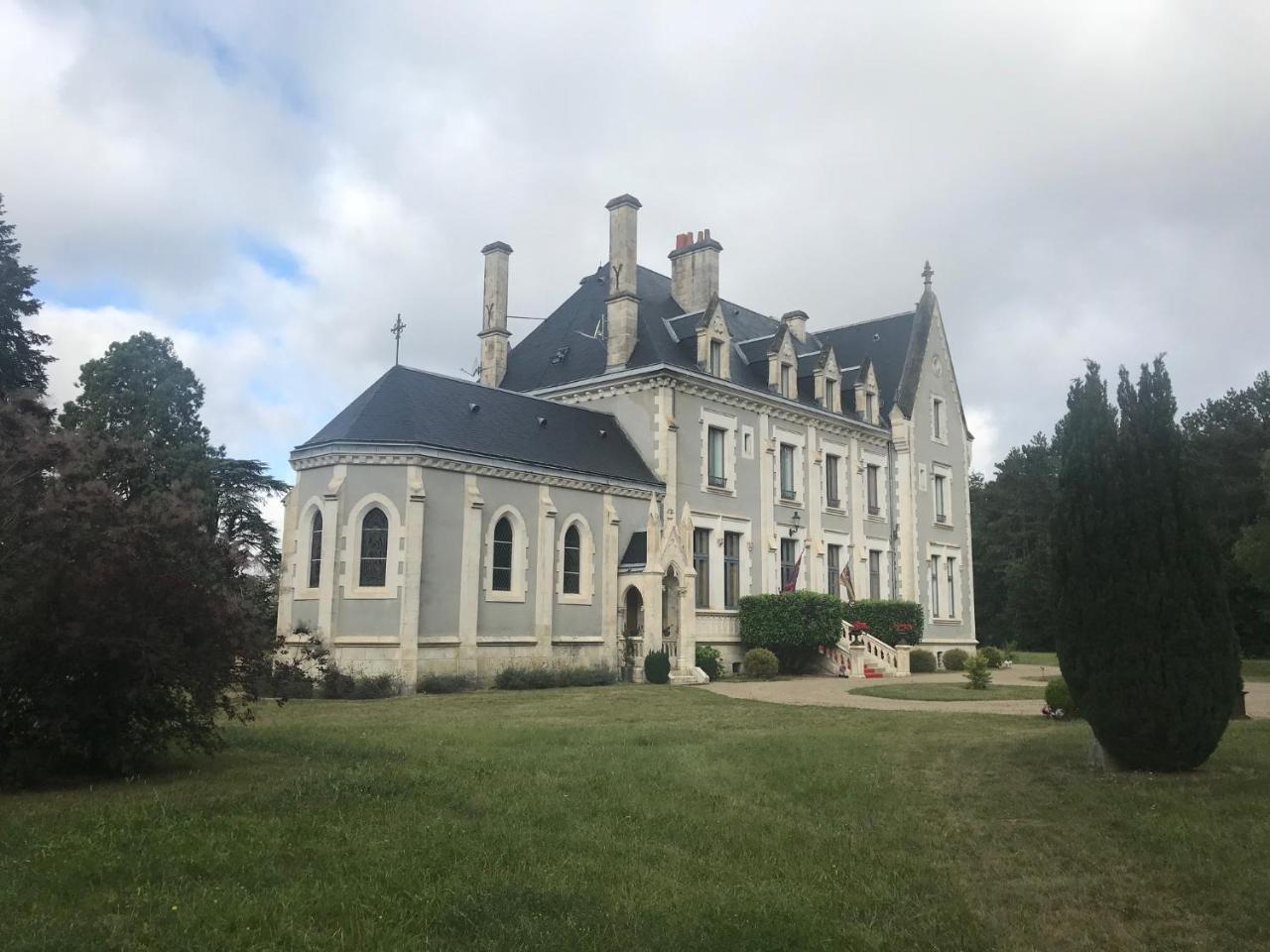 Chateau De Rancay Hotel Niherne Exterior foto